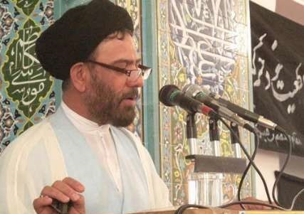 حاکمیت اسلام و سربلندی از دستاوردهای معنوی انقلاب است