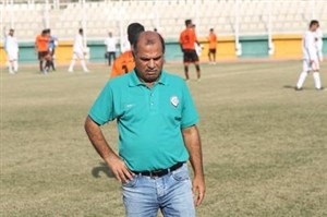 برای 4 بازی، بحث مالی با مسئولان باشگاه شاهین نکردم