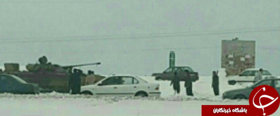 اعزام تانک و نفربرهای ارتش برای امدادرسانی+ تصاویر