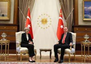تأکید اردوغان و ترزا می بر لزوم حل سیاسی بحران سوریه