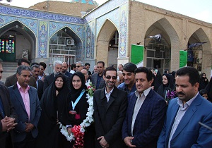 استقبال از بانوی کماندار دارنده مدال برنز جهانی در یزد