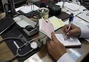 غالب درآمدهای جامعه پزشکی صرف توسعه خدمات می شود/ کمتر از 40 درصد تعرفه ها در جیب پزشکان می رود