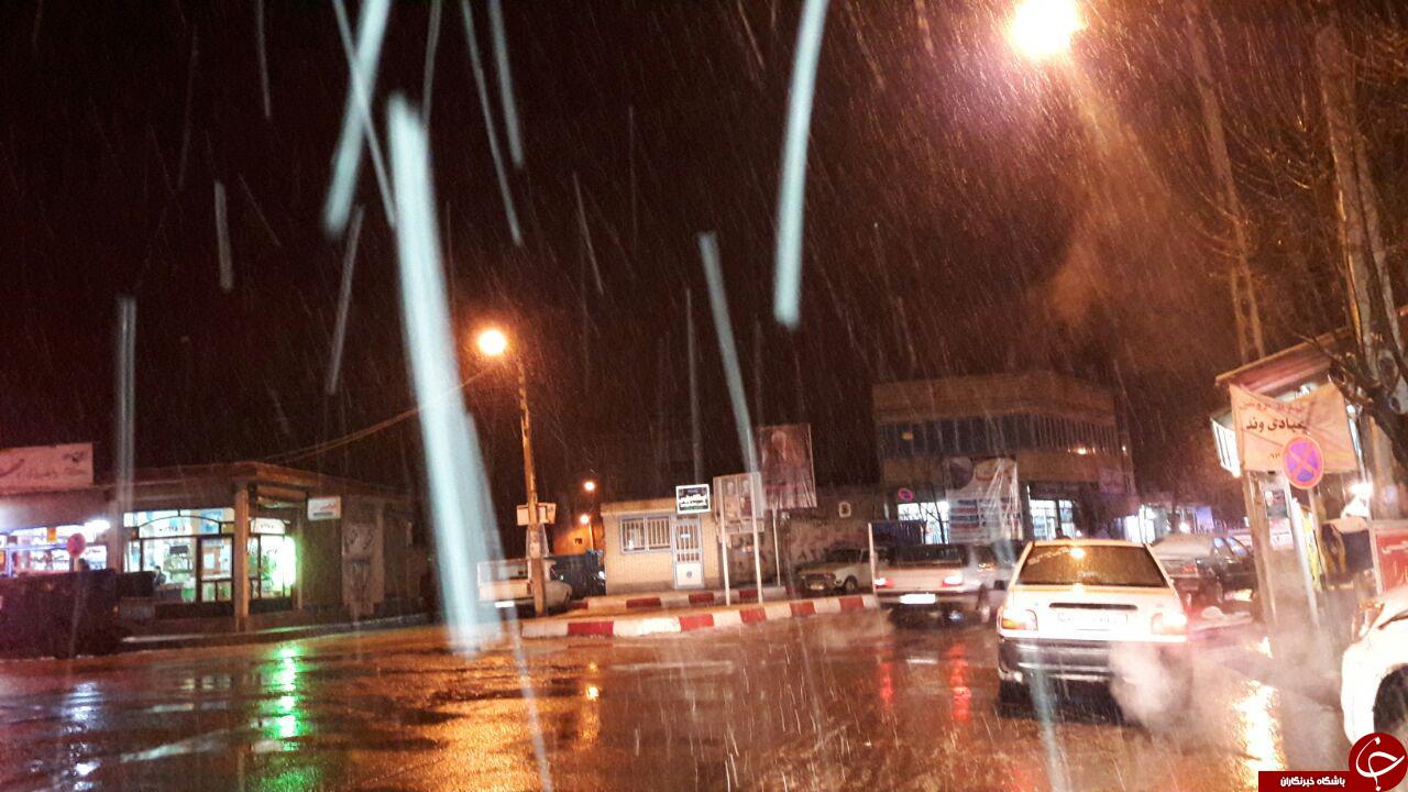بارش برف در چهار برج ادامه دارد + تصاویر