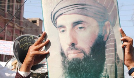 حکمتیار شناسنامه افغانستانی ندارد