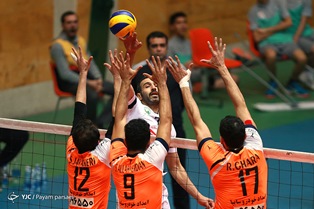 سایپا و ارومیه راهی نیمه نهایی لیگ برتر والیبال شدند/ دعوت فیفا از فغانی در سمینار داوران جام جهانی 2018