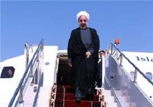 رئیس جمهور وارد فرودگاه زاهدان شد/ مشعل گاز امروز در زاهدان روشن می شود