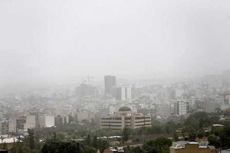 تداوم آلودگی هوا در همدان