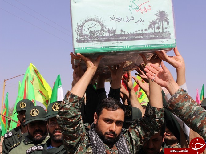 پادگان ولیعصر اردکان میزبان پیکر مطهر شهید گمنام