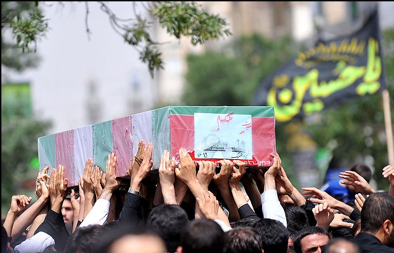 ورود پیکر مطهر ۷ شهید گمنام به استان بوشهر