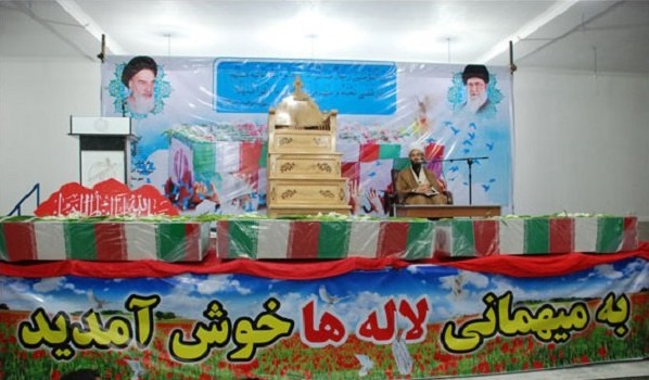 وداع با 3 شهید گمنام در شهر بردستان