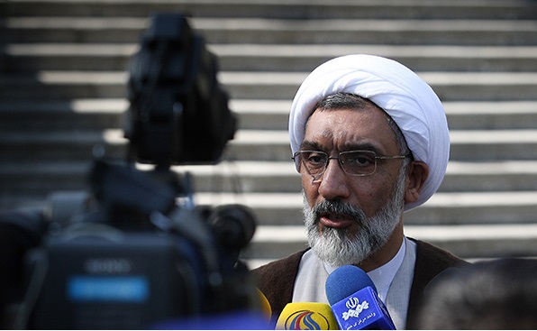 پورمحمدی: با سوء استفاده در افزایش قیمت&zwnj; کالاهای اساسی، برخورد می&zwnj;کنیم