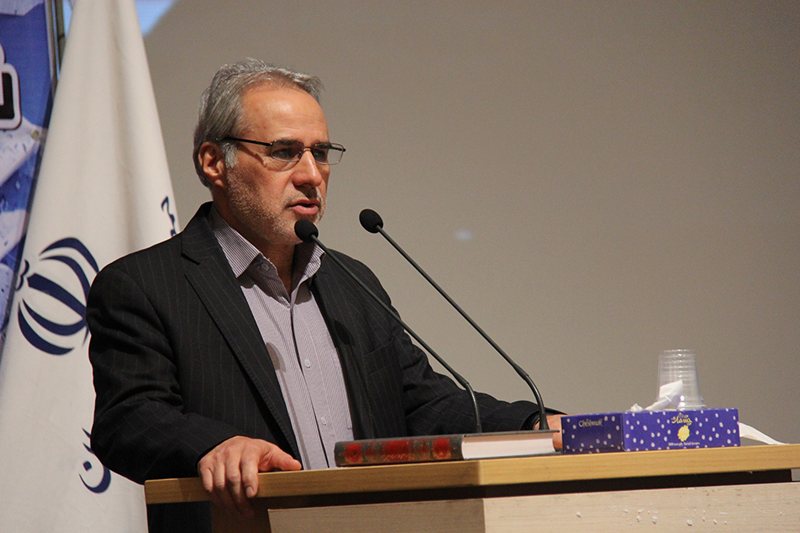 کاهش 70 درصدی آلودگی شهرها با جایگزینی خودروهای برقی/ تدوین الزامات قانونی برای توسعه استفاده از خودرو برقی
