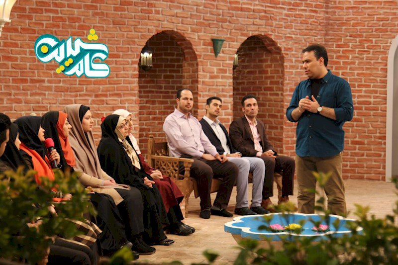 هویت‌یابی و لزوم تعریف الگوهای دست‌یافتنی در سنین نوجوانی