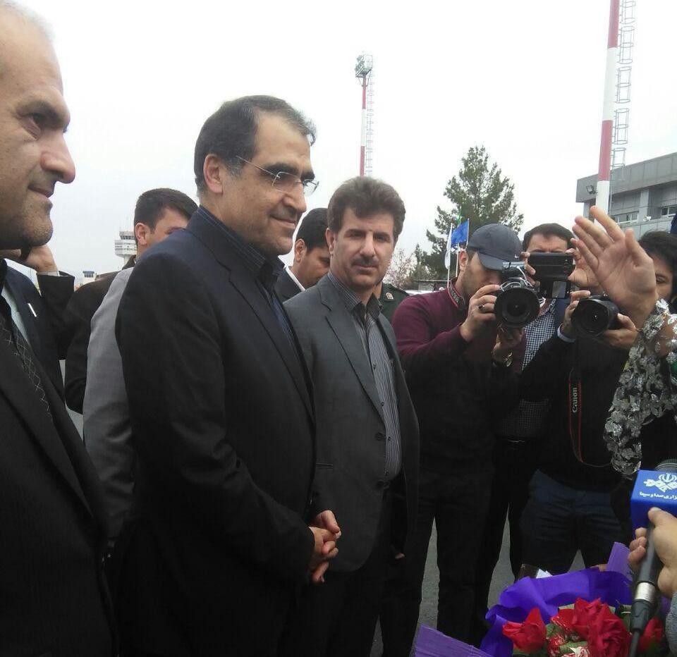 وزیر بهداشت وارد ایلام شد