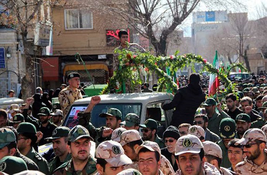 تصاویر تشییع باشکوه هفت شهید گمنام در شهرکرد