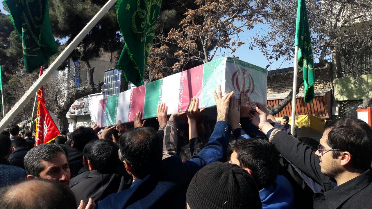 تشییع پیکر سه شهید گمنام در بجنورد