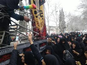 درب حرم امامین جوادین در مینودشت