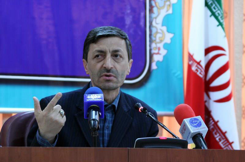 رفاه اندوزی برخی مسئولان بر شدت فقر در جامعه افزوده است/ آمار نیازمندان زیبنده نظام اسلامی نیست