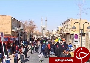 برپایی بازارچه مهربانی در آستانه سال نو