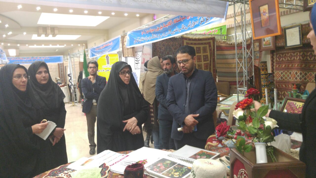برپایی نمایشگاه توانمند سازی بانوان در کرمان