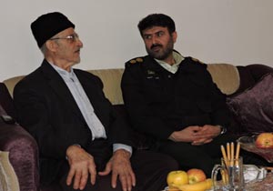 ایثار شهدا رمز پایداری اسلام