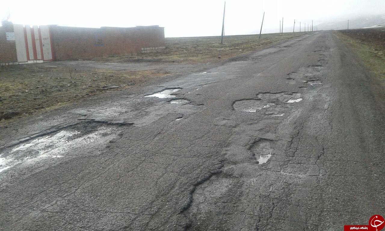 وضعیت جاده روستای &laquo;گوران&raquo; نامناسب است + تصاویر