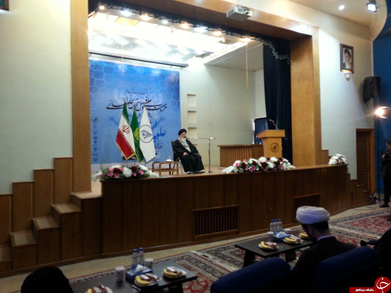 علم و فکر را نمی‌شود بازور قدرت بر جامعه تحمیل کرد