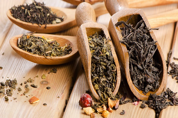 چای سیاه در برابر چای سبز؛ کدام سالم&zwnj;تر است؟