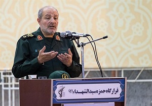 دشمن به دنبال ناامنی در آذربایجان غربی است