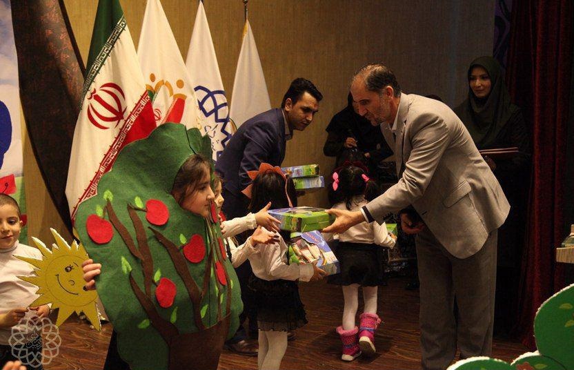65 هزار نهال در سال 96 در اردبیل کاشت می شود