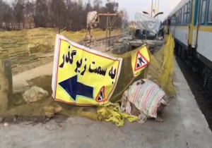 زیرگذر نیمه‌کاره و سرگردانی مسافران + فیلم