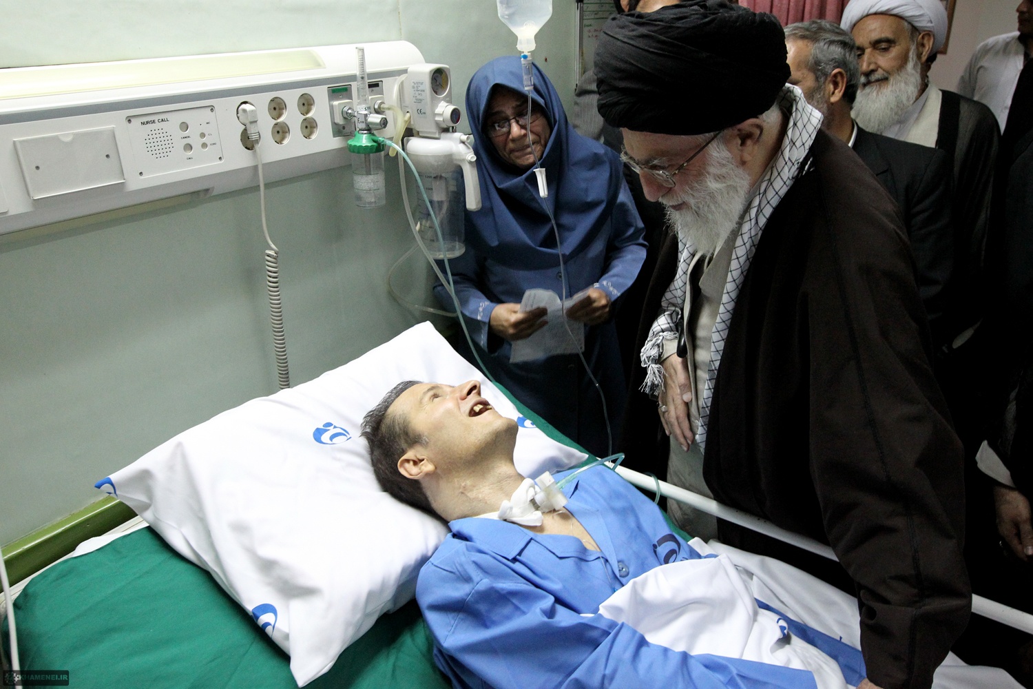 احمد عزیزی که بود؟