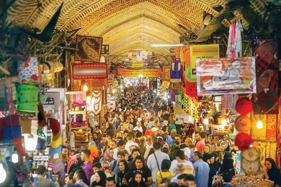 بازارهای پر رونق قبل از شب عید، از آرایشگری تا قالیشویی&zwnj;