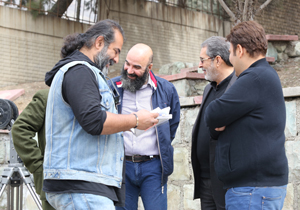 بازدید مدیر شبکه سه از پشت صحنه سریال «پنچری»