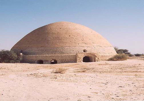 بندرخمیر مقصد گردشگران نوروزی