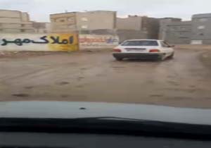 خیابان‌های ناهموار مسکن‌مهر در زاهدان + فیلم