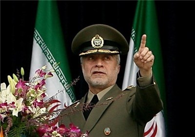 مقابل هر تهدیدی می&zwnj;ایستم/استکبار جهانی در گرداب گیر کرده است