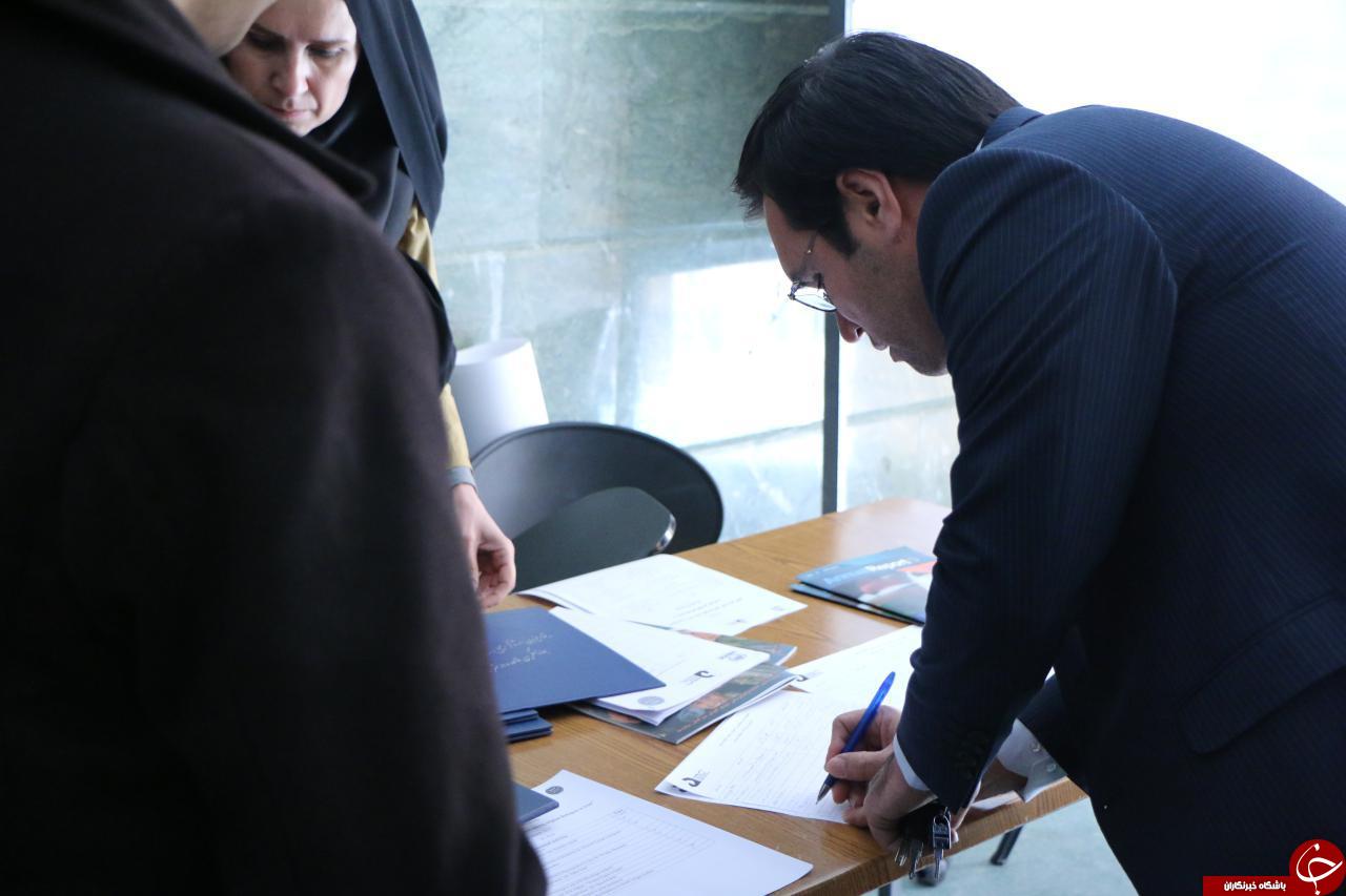 گزارش تصویری از اختتامیه طرح تقویت خانواده سالم و پیشگیری از خشونت های خانگی در جامعه پناهندگان افغان در ایران در دانشگاه مفید استان قم