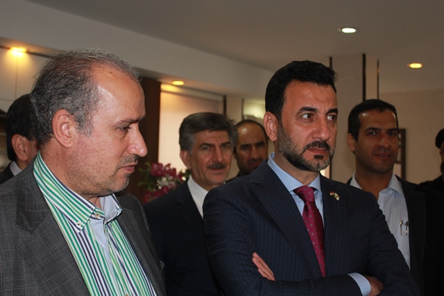 امضاء تفاهنامه و بازدید وزیر ورزش عراق از مرکز ملی فوتبال ایران
