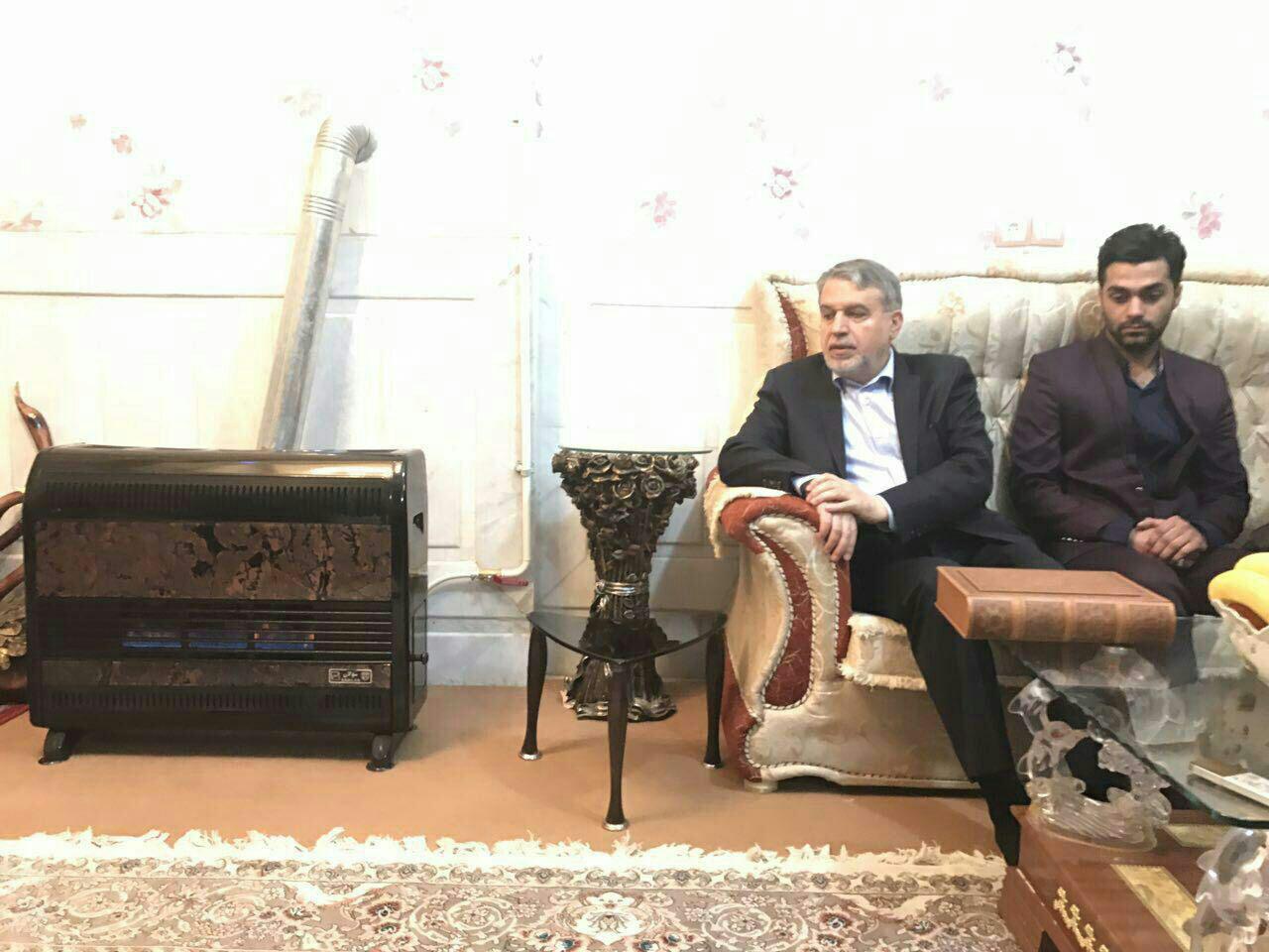 روشن شدن اولین مشعل گازخانگی در زاهدان