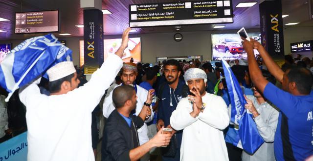 کاروان الهلال با استقبالی پرشور به مسقط رسید