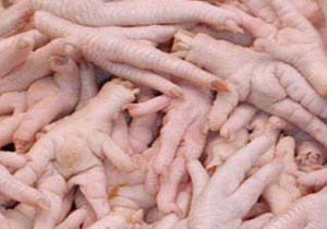 کشف محموله پای مرغ غیر بهداشتی
