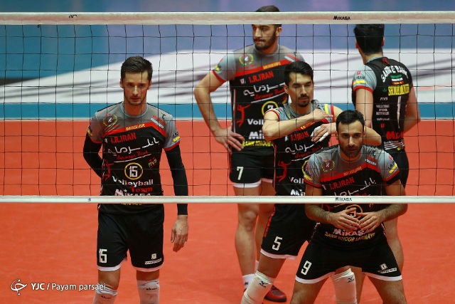 مثلث تهرانی&zwnj;ها به نیمه&zwnj;نهایی رفتند / پلی&zwnj;آف هم خالی از حاشیه نبود!