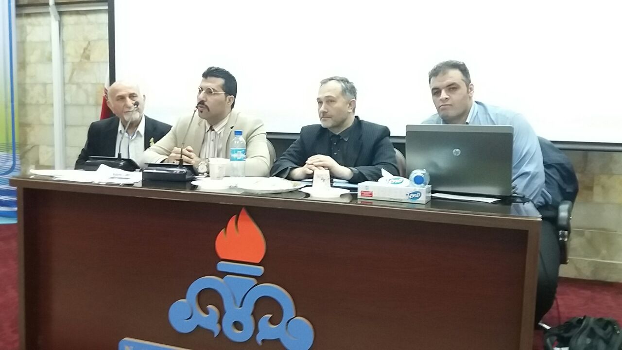 کلاس دانش افزایی با حضور نایب رئیس فدراسیون جهانی وزنه برداری