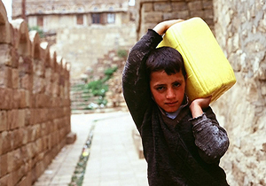 استان تعز در یمن با کمبود شدید آب آشامیدنی روبروست