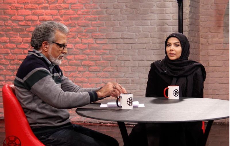 لیلا اوتادی: اکثر خبرنگاران نادان هستند +فیلم