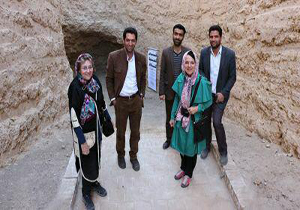 بازدید گردشگران سوئیسی از قنات جهانی قصبه گناباد