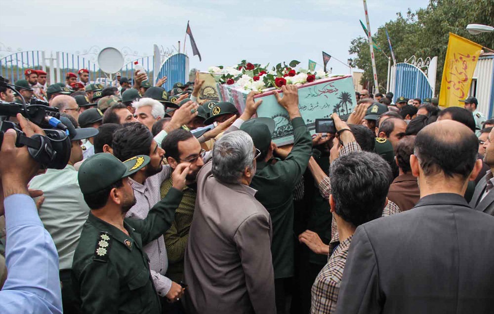 پیکر پاک سه شهید گمنام وارد بوشهر شد