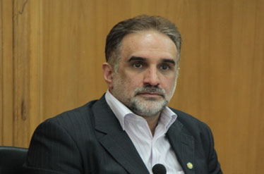 دولت یازدهم در بخش اشتغال و اقتصاد با موانعی مواجه بوده است/تصمیم نهایی را مردم پای صندوق های رای می گیرند