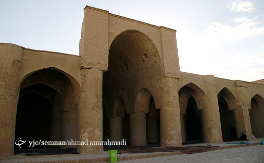 آشنایی با مسجد تاریخانه دامغان + تصاویر